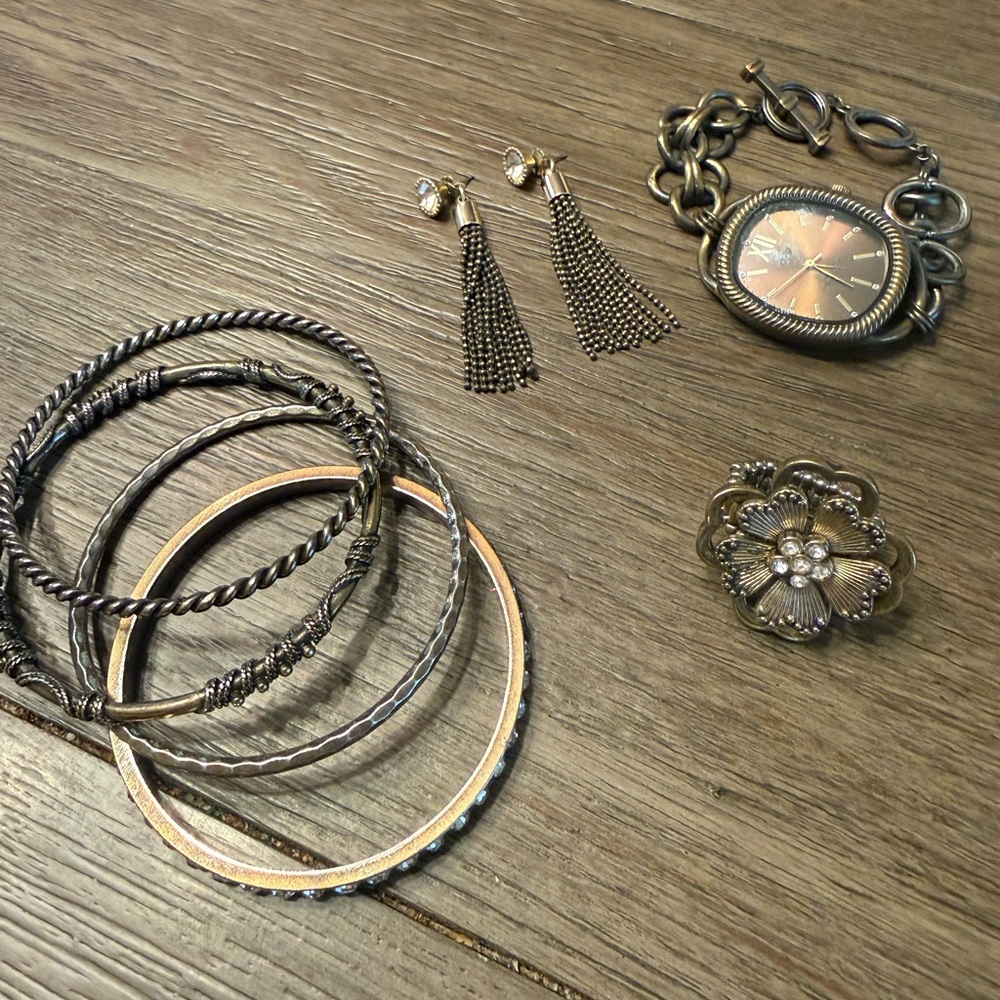 Premier Designs Gold Jewelry Collection